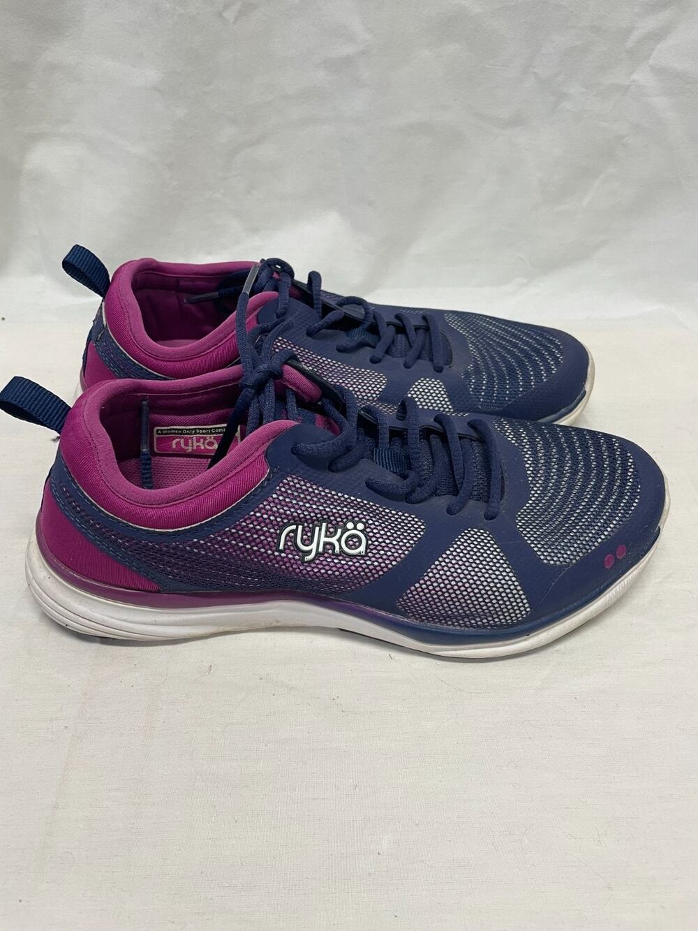 Women's Ryka Resonant NRG Athletic Cross-Training Shoes in Navy & Purple Size 6